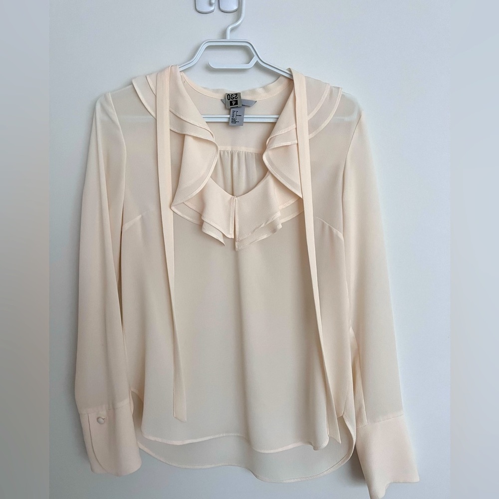 H&M blouse size 4 colour cream